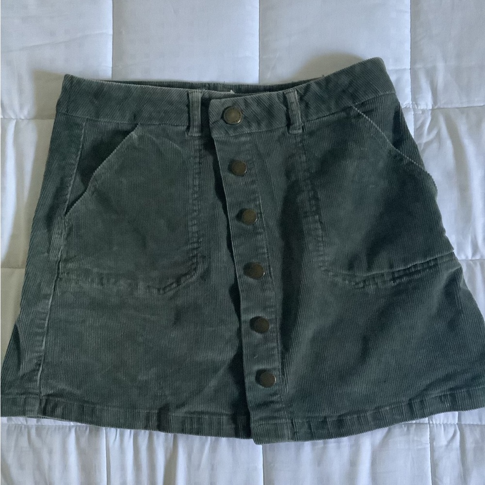 Jolt Olive Corduroy Skirt